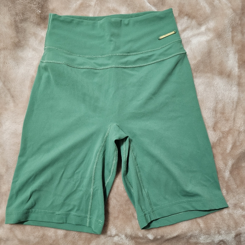 Gymshark Whitney Cycling Shorts - Palm Green SMALL